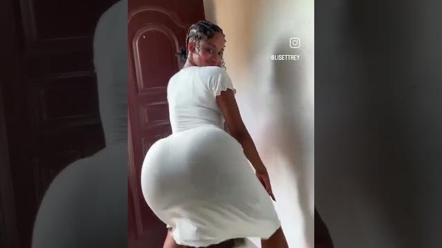White upskirt twerking White upskirt twerking