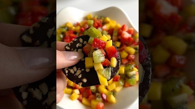 Sweet version of chips & salsa such a fun dessert idea for summer️ #easydessert #dessertideas Sweet version of chips & salsa such a fun dessert idea for summer️ #easydessert #dessertideas