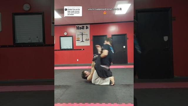 Can you use your legs to throw him off? #brazilianjujitsu #wrestling #judo #mma #karate #senseigeoff Can you use your legs to throw him off? #brazilianjujitsu #wrestling #judo #mma #karate #senseigeoff