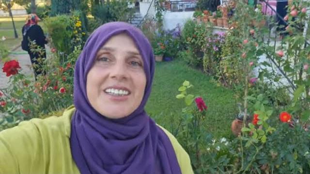 Kocaali'de de çok tatlı bir bahçe Kocaali'de de çok tatlı bir bahçe