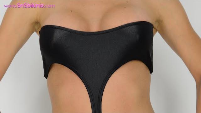 Hottest saphire swimsuit ever! Hottest saphire swimsuit ever!