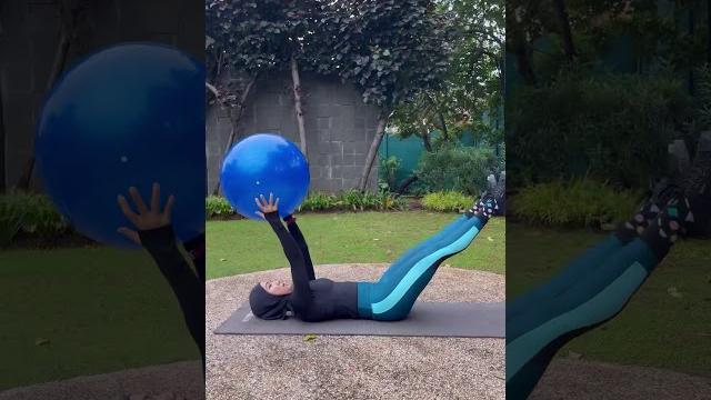 Melatih core dan stability Melatih core dan stability