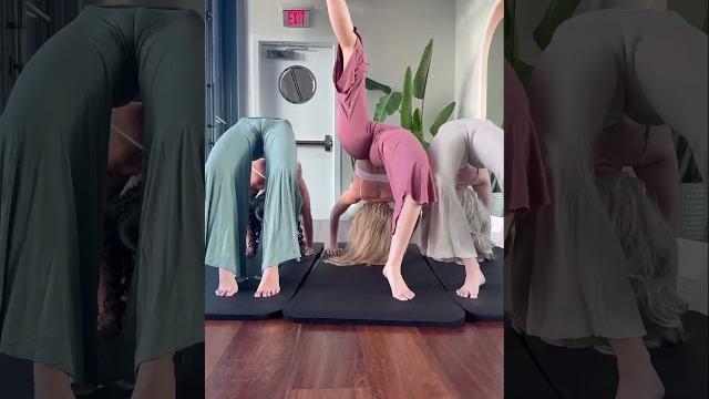 Camel toe bridges together #hotyoga #cameltoe #yogagirl #yogapants #yogaposes #yogapractice #yoga Camel toe bridges together #hotyoga #cameltoe #yogagirl #yogapants #yogaposes #yogapractice #yoga