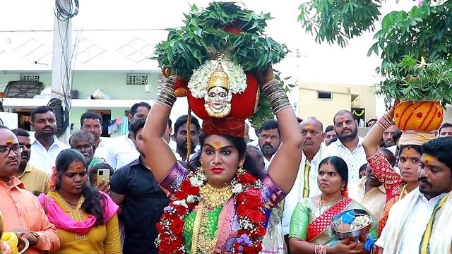 Jogini shyamala devi sigam in bonalu 2023 | jogini shyamala bonam at bonalu 2023 telangana Jogini shyamala devi sigam in bonalu 2023 | jogini shyamala bonam at bonalu 2023 telangana