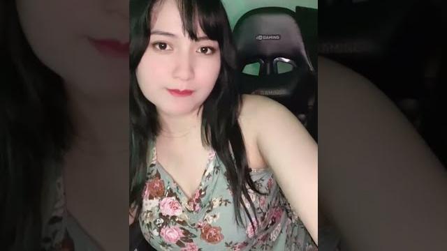 Live gemoy cewek dasteran goyang halus indah baru ‼️ bigo hot #beautiful #girl #live #shorts Live gemoy cewek dasteran goyang halus indah baru ‼️ bigo hot #beautiful #girl #live #shorts