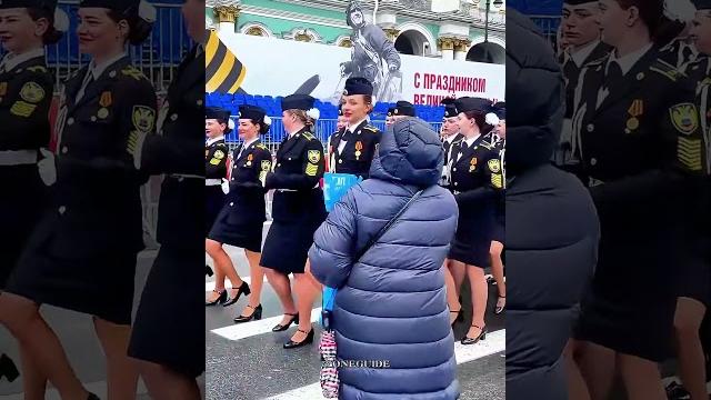 俄罗斯二战胜利日上的女兵方队#moscow#russia#army 俄罗斯二战胜利日上的女兵方队#moscow#russia#army