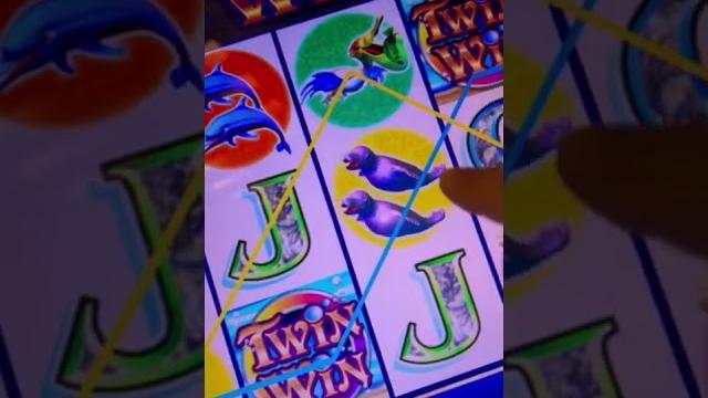 The king strikes again!! twin win slot!! The king strikes again!! twin win slot!!