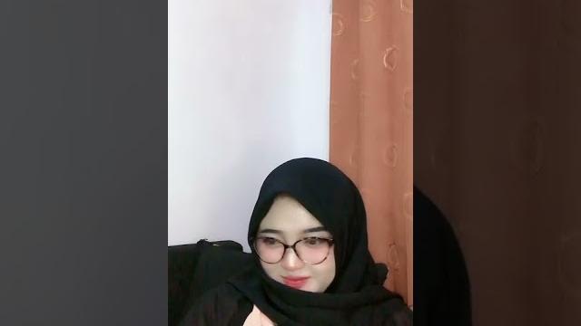 Akumesy @panggilajamesy sedang live tiktok Akumesy @panggilajamesy sedang live tiktok