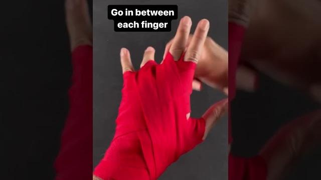Boxing tips | how to wrap your hands | 180-inch wraps Boxing tips | how to wrap your hands | 180-inch wraps