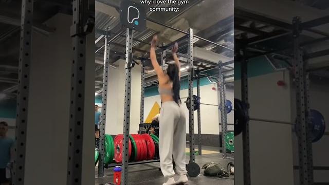 Man helps women at gym Man helps women at gym
