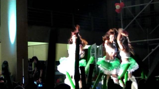 花火演唱會-台啤showgirl 花火演唱會-台啤showgirl