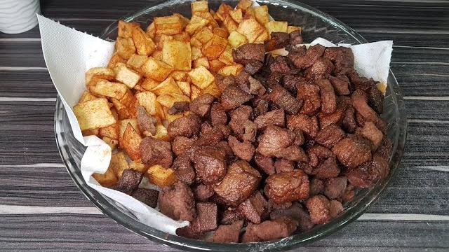 Arnavuttan " arnavut ci̇ğeri̇ "(arnavut ciğeri tarifi tüm püf noktalarıyla) best fried beef liver Arnavuttan " arnavut ci̇ğeri̇ "(arnavut ciğeri tarifi tüm püf noktalarıyla) best fried beef liver