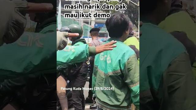 Razia ojol yang engga mau demo #ojekonline #jakarta #demoojol #aplikator #gojek #budak #ridwankamil Razia ojol yang engga mau demo #ojekonline #jakarta #demoojol #aplikator #gojek #budak #ridwankamil