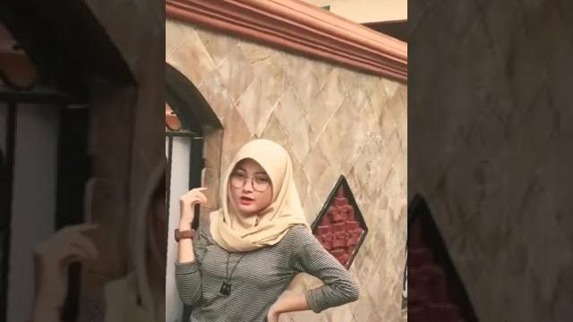 Abg hijab cantik Abg hijab cantik
