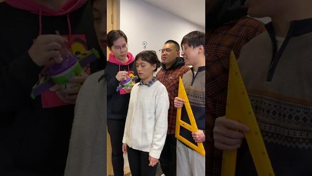 Papi酱 - 那些“为你好”的同学/同事【papi酱的迷你剧场】 Papi酱 - 那些“为你好”的同学/同事【papi酱的迷你剧场】