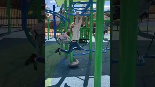 How to do the monkey bars #shorts How to do the monkey bars #shorts