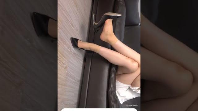 丝袜高跟 舌尖上的御姐 易直播 足迹 丝袜高跟 舌尖上的御姐 易直播 足迹