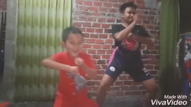 Goyang hot bocil Goyang hot bocil