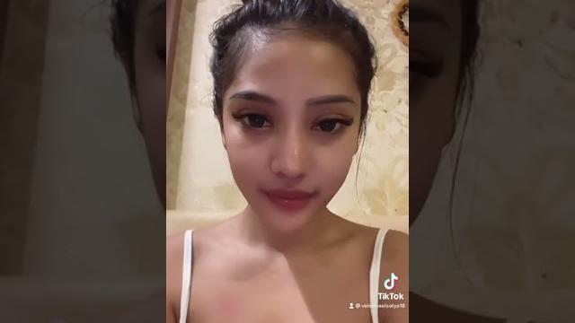 Cewek pemersatu bangsa "velorina elsatya" Cewek pemersatu bangsa "velorina elsatya"