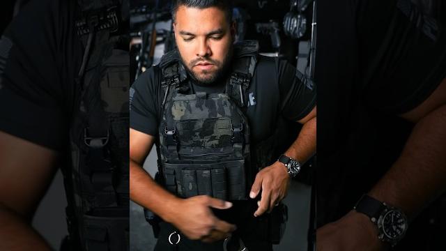 Let’s do asmr - police officer edition Let’s do asmr - police officer edition