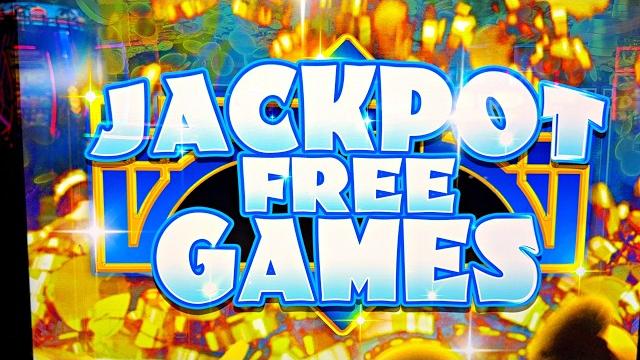 New game with a crazy monkey!!!!!!!!!!! New game with a crazy monkey!!!!!!!!!!!