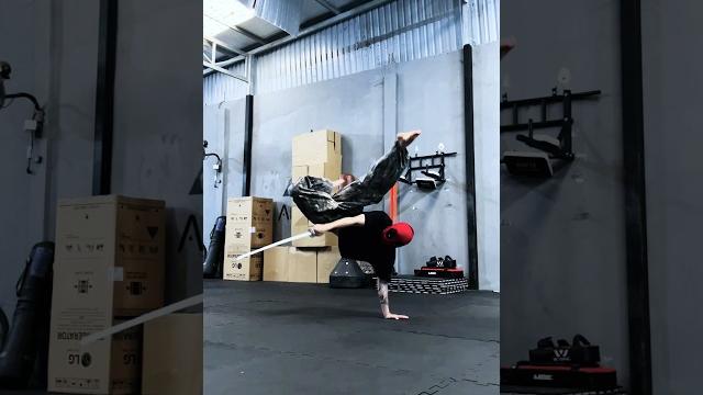 Kenshin skill #tutorial #training #shortsvideo #shortvideo #youtubeshorts #ytshort #usa #india #mma Kenshin skill #tutorial #training #shortsvideo #shortvideo #youtubeshorts #ytshort #usa #india #mma