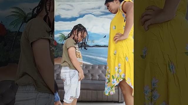 Ketika mama marah sama ara malah joget yayangku. cara bikin mama ketawa gak marah lagi Ketika mama marah sama ara malah joget yayangku. cara bikin mama ketawa gak marah lagi