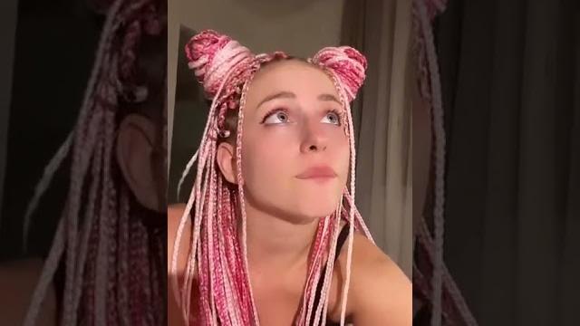 Kawaii performance from badgal.hailey Kawaii performance from badgal.hailey