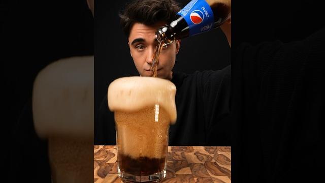 Awesome coca cola trick but with pepsi Awesome coca cola trick but with pepsi