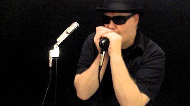 Sweet home chicago - blues harmonica Sweet home chicago - blues harmonica