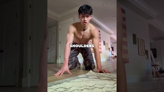 Pushups are such a great replacement for lifting weights #calisthenics #pushup #pushupworkout #gym Pushups are such a great replacement for lifting weights #calisthenics #pushup #pushupworkout #gym