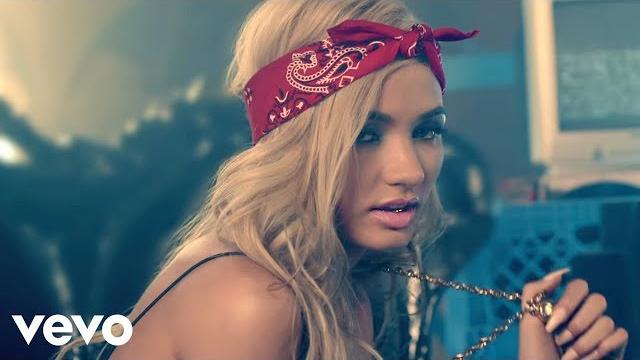 Pia mia - mr. president (official music video) Pia mia - mr. president (official music video)