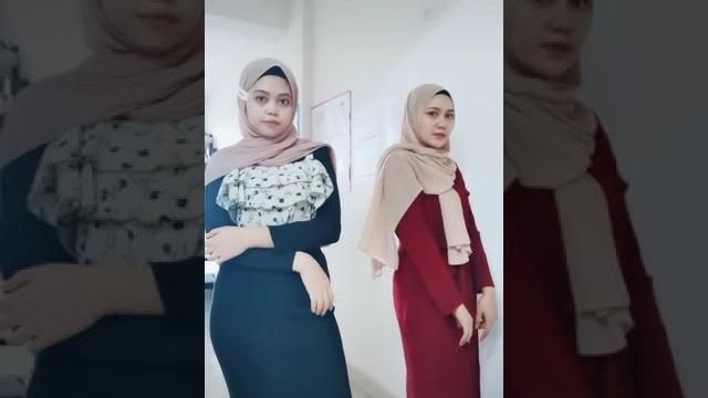 Tiktok jilbab cantik goyang Tiktok jilbab cantik goyang
