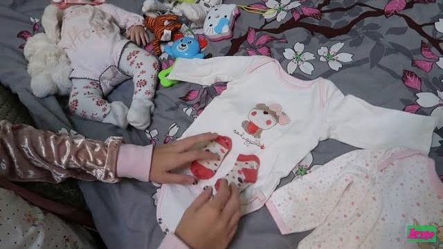 Vlog с реборном. вечер с лолой и лили. готовлюсь к школе/pretend play with reborn doll Vlog с реборном. вечер с лолой и лили. готовлюсь к школе/pretend play with reborn doll