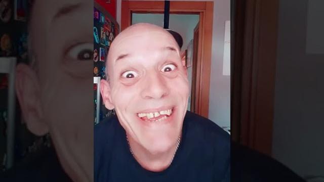Videos divertidos marcial layons, chupapimuñaño.. Videos divertidos marcial layons, chupapimuñaño..