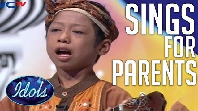 Boy sings his heart out for parents | emotional performance on indonesian idol junior! Boy sings his heart out for parents | emotional performance on indonesian idol junior!