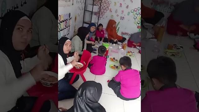 Mbak with bunda2 tk amirah Mbak with bunda2 tk amirah