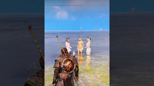 Topless girls at the beach! Topless girls at the beach!