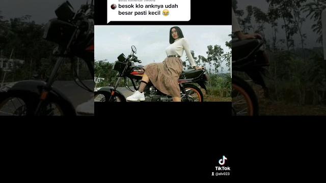 Udah bawaan nya gede elvara caliva Udah bawaan nya gede elvara caliva
