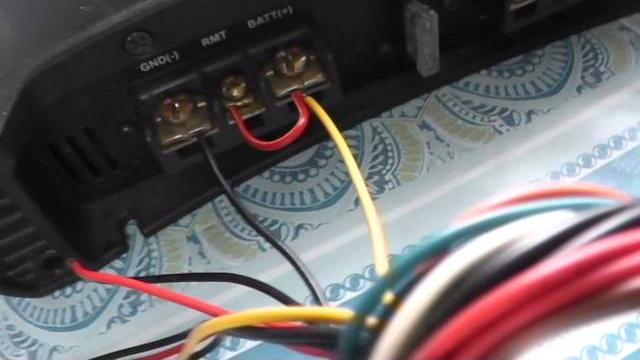 Как подключить автомобильный усилитель дома Как подключить автомобильный усилитель дома