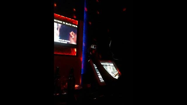 Pemandu karaoke bugiilll Pemandu karaoke bugiilll