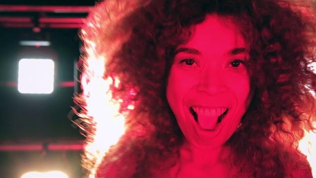 Flavia coelho - billy django (official video) Flavia coelho - billy django (official video)