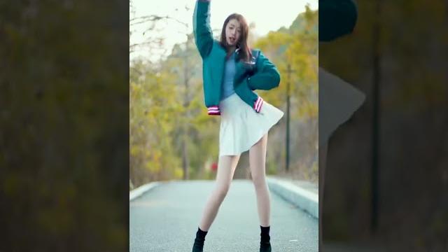 抖奶摇臀【抖音快手tiktok2021】走光 偷拍 巨乳 漏点 大胸video 抖奶摇臀【抖音快手tiktok2021】走光 偷拍 巨乳 漏点 大胸video