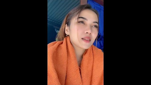 Dulu aku perawan asli - bigo hot Dulu aku perawan asli - bigo hot