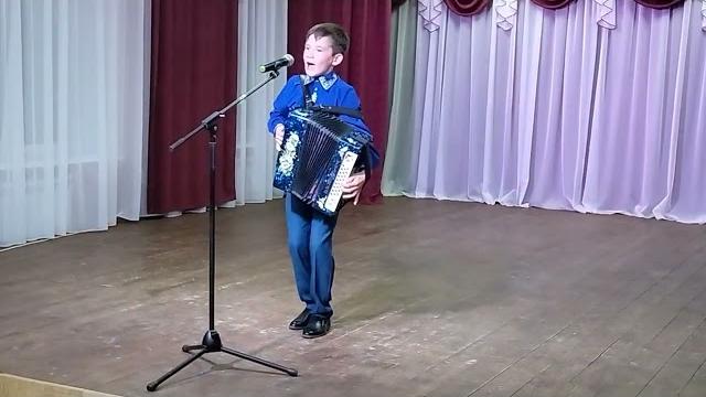 Иван петраев гармонь дене мура. Иван петраев гармонь дене мура.