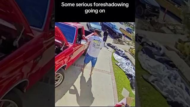 Thief attempts to attack chito vera with a knife #ufc #mma Thief attempts to attack chito vera with a knife #ufc #mma