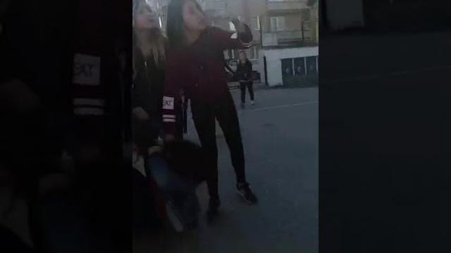 Damla kızı yedi Damla kızı yedi