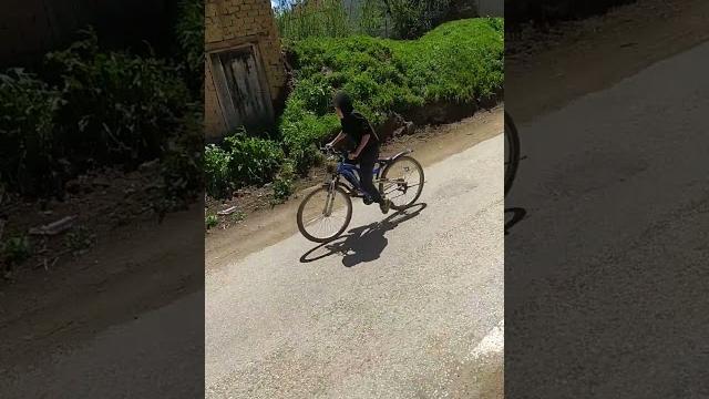 Hayat şaşırtır hep zaten Hayat şaşırtır hep zaten