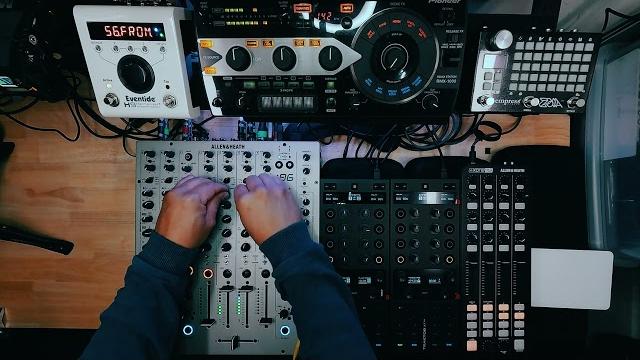 Why proper techno is the love language of the xone:96 Why proper techno is the love language of the xone:96