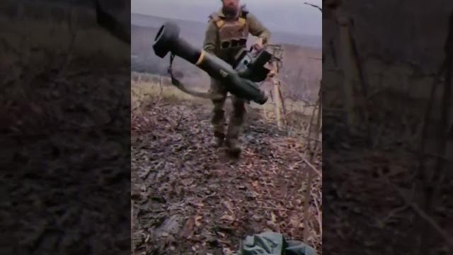 Святой fgm-148 javelin наносит удар Святой fgm-148 javelin наносит удар